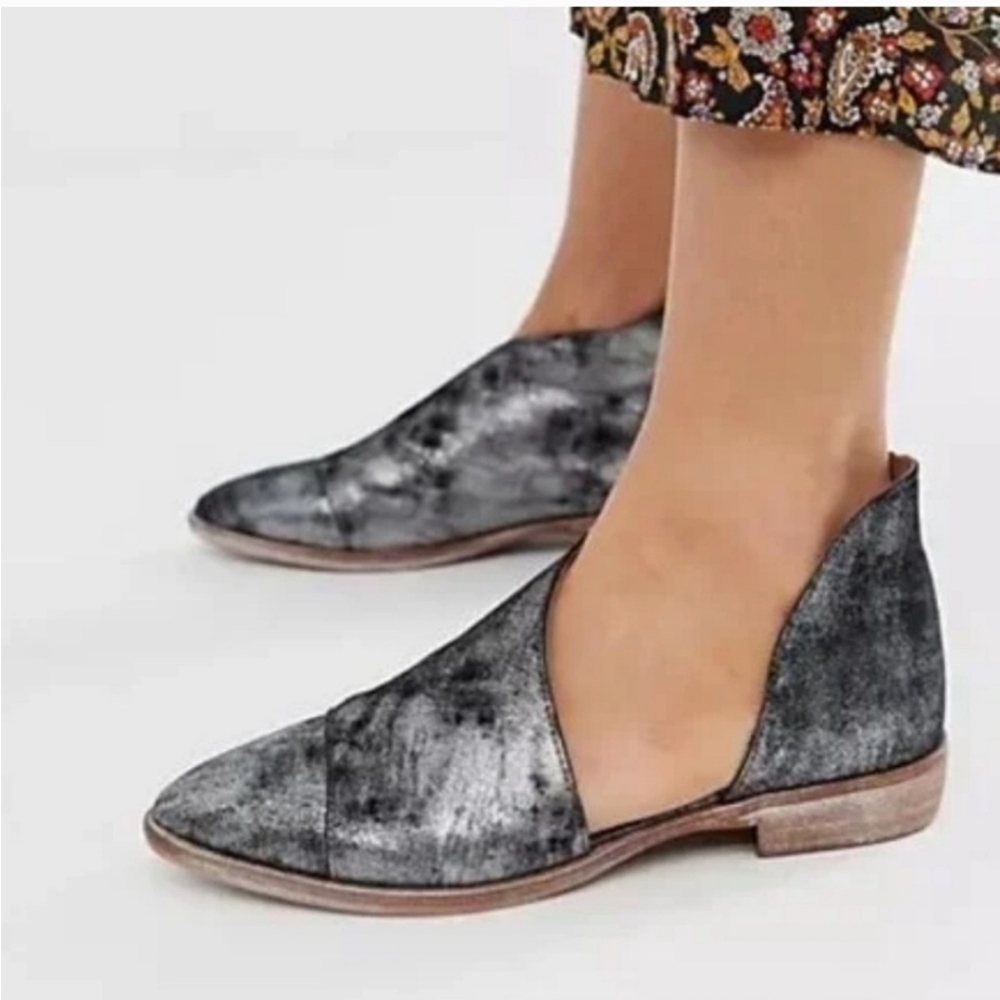 Free People Royale Flag Metallic Cutout Pointed Toe Flats Shoes‎ Women Size 6/36